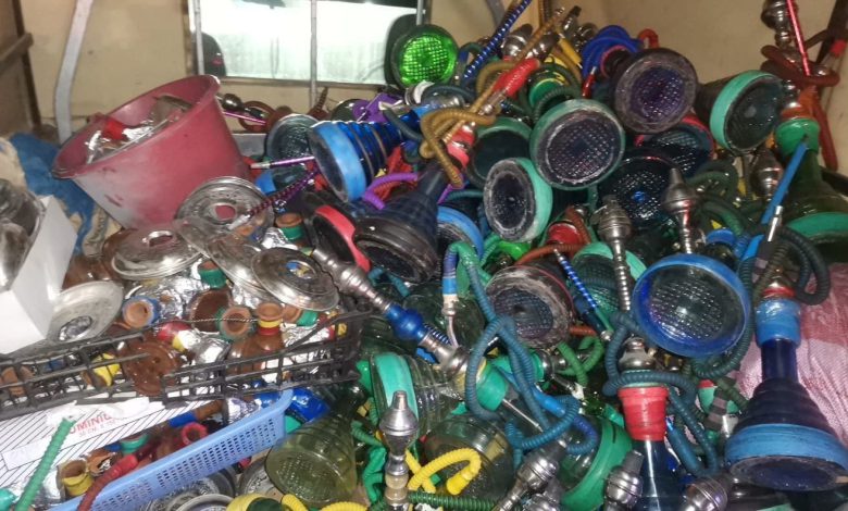 أكادير…مداهمة مقاهي الشيشة بحي الداخلة تسفر عن حجز 250 نرجيلة
