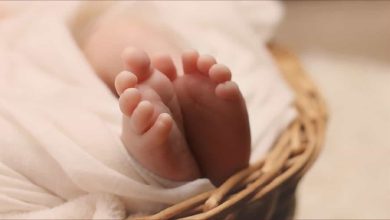 فتح تحقيق في وفاة رضيعين بحضانة منزلية في الدار البيضاء